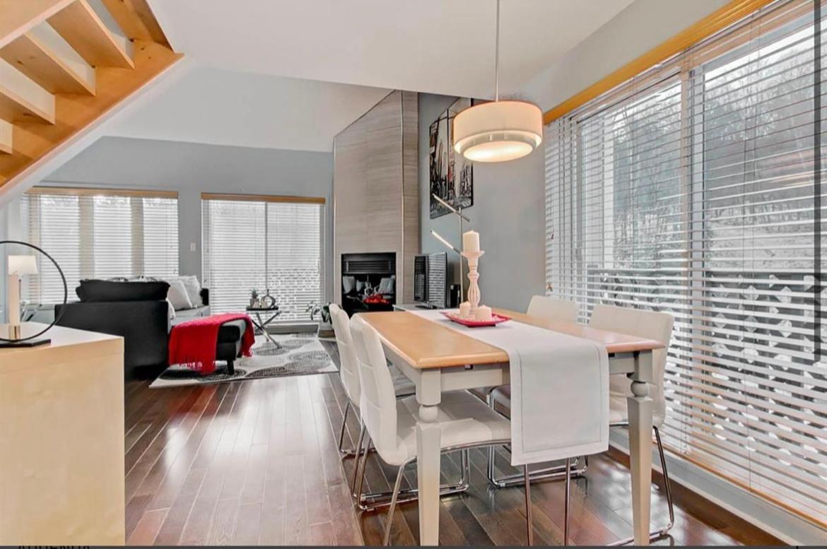 Condo Ski-In Ski-Out Stoneham Εξωτερικό φωτογραφία